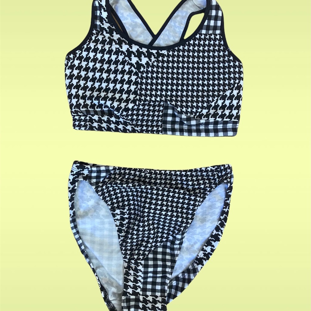 Deadstock 80s workout set